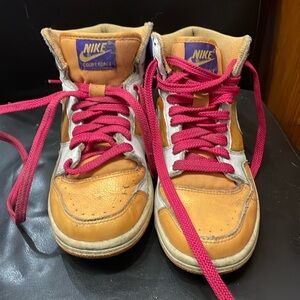 Nike Court Force Hightop Shoes Women’s 7